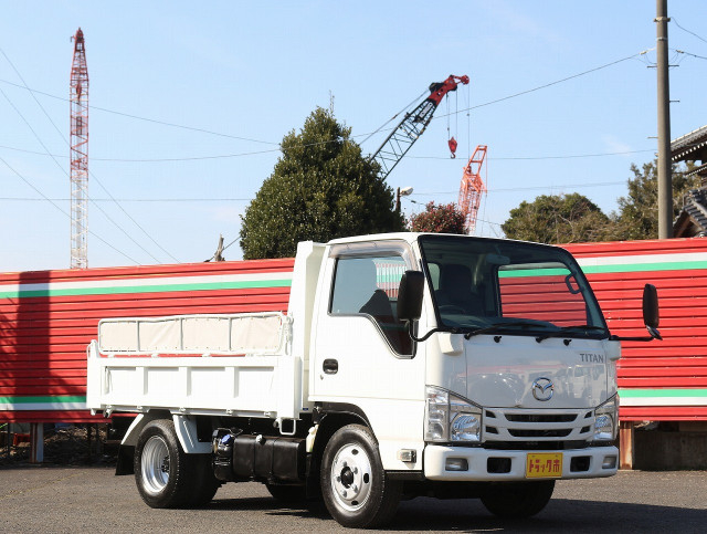 マツダ タイタン 小型 土砂ダンプ 2RG-LKR88AD(100780) 3枚目
