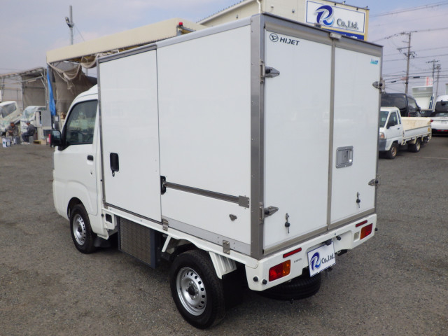 ダイハツ ハイゼット 軽 冷蔵冷凍バン 3BD-S500P(100781) 2枚目