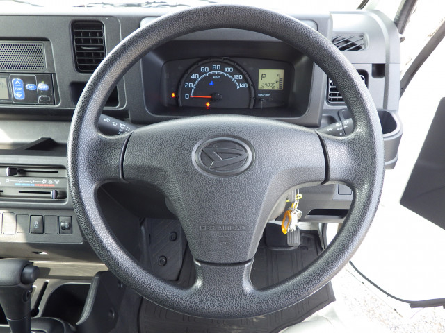 ダイハツ ハイゼット 軽 冷蔵冷凍バン 3BD-S500P(100781) 18枚目