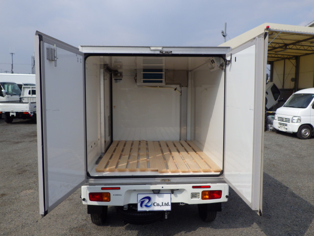 ダイハツ ハイゼット 軽 冷蔵冷凍バン 3BD-S500P(100781) 21枚目