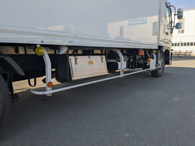 日野 レンジャー 中型 冷蔵冷凍バン 2KG-FD2ABG(100786) 18枚目