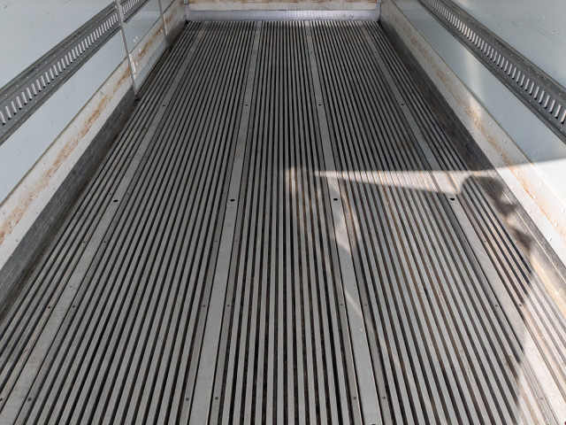 日野 レンジャー 中型 冷蔵冷凍バン 2KG-FD2ABG(100786) 30枚目