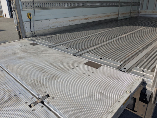 日野 レンジャー 中型 冷蔵冷凍バン 2KG-FD2ABG(100786) 34枚目