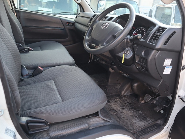 トヨタ ハイエース 小型 冷蔵冷凍バン QDF-GDH201V(100791) 30枚目