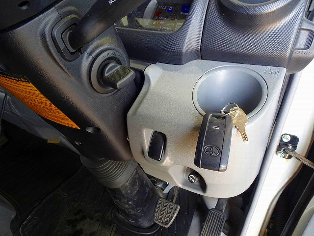 トヨタ トヨエース 小型 バン 2RG-XZC605(100792) 20枚目