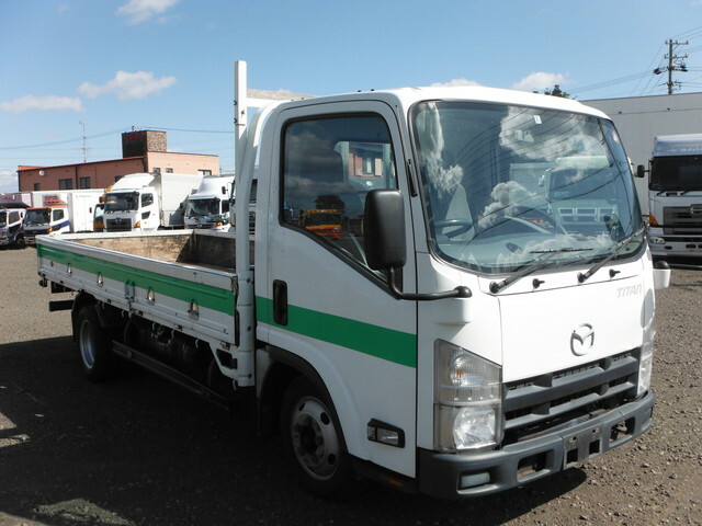 マツダ タイタン 小型 平ボディ SKG-LLR85AR(40024) 1枚目