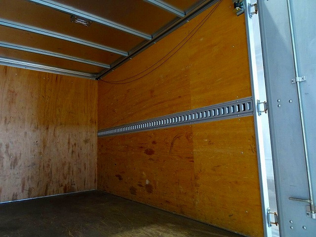 トヨタ トヨエース 小型 バン 2RG-XZC605(100792) 28枚目