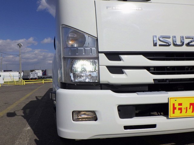 いすゞ フォワード 中型 平ボディ（クレーン付） 2RG-FRR90S2(100796) 3枚目