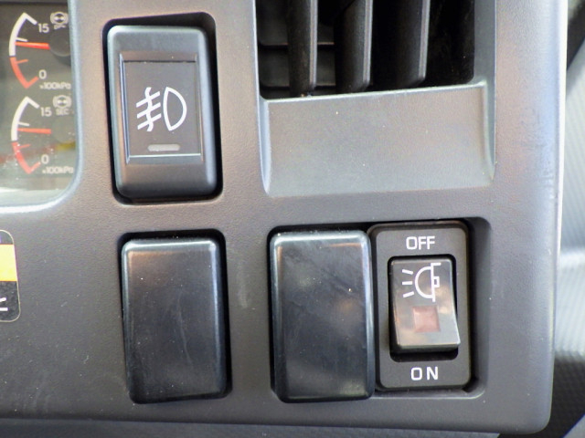 いすゞ フォワード 中型 平ボディ（クレーン付） 2RG-FRR90S2(100796) 22枚目