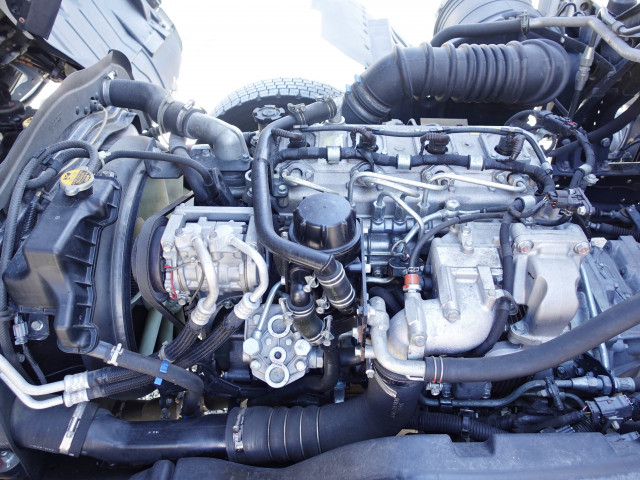 三菱ふそう ファイター 中型 ウィング 2PG-FK64N(100798) 18枚目