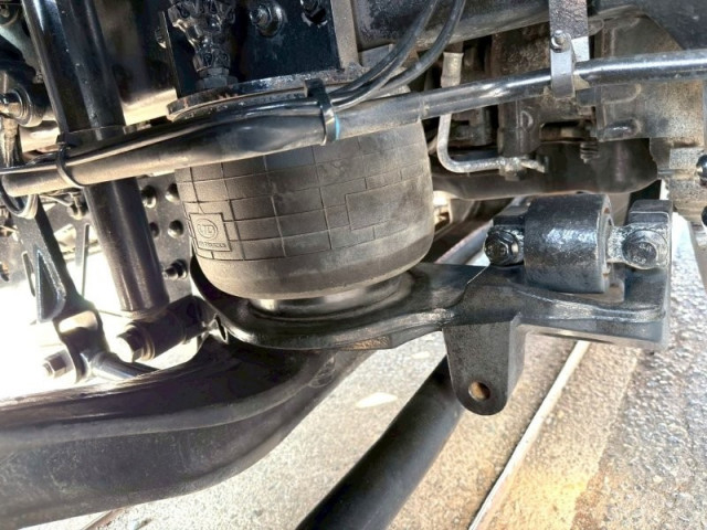 Nissan UD quon Large Flat body 2PG-CG5CE(100800) 7枚目