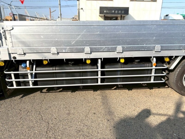 Nissan UD quon Large Flat body 2PG-CG5CE(100800) 13枚目