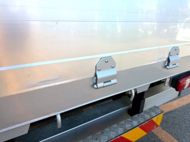 Nissan UD quon Large Flat body 2PG-CG5CE(100800) 16枚目