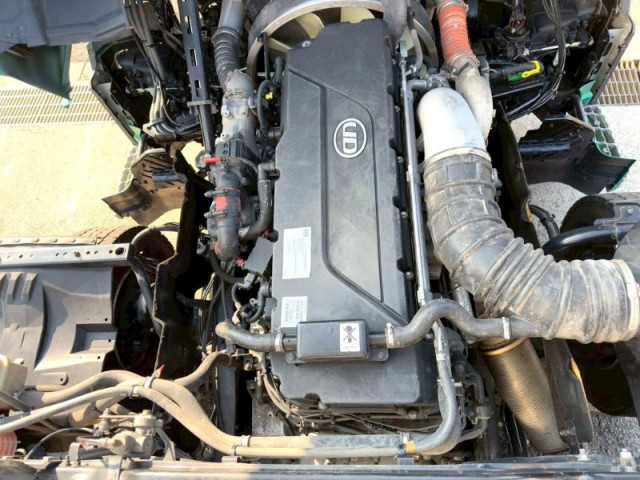 Nissan UD quon Large Flat body 2PG-CG5CE(100800) 19枚目