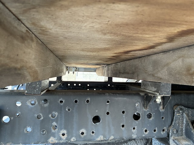 Isuzu elf Small Flat body 2RG-NPR88AR(100801) 20枚目