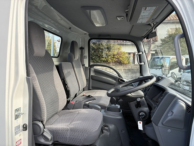 Isuzu elf Small Flat body 2RG-NPR88AR(100801) 30枚目