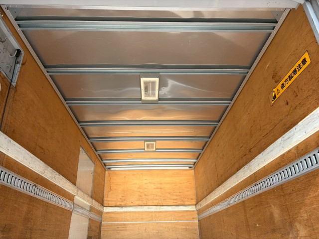 いすゞ エルフ 小型 バン 2RG-NPR88N(100802) 15枚目