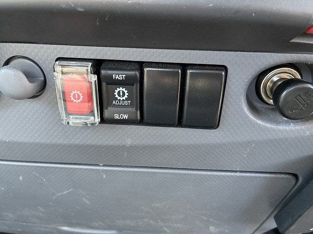 Isuzu elf Small Flat body 2RG-NPR88AR(100801) 37枚目