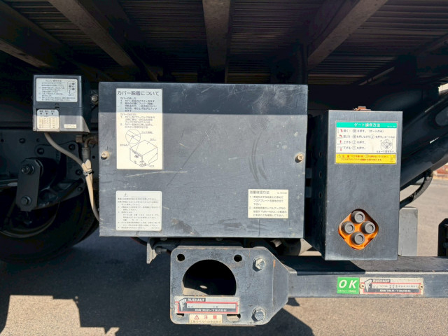 いすゞ エルフ 小型 バン 2RG-NPR88N(100802) 25枚目