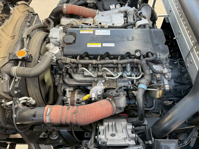 いすゞ エルフ 小型 バン 2RG-NPR88N(100802) 33枚目