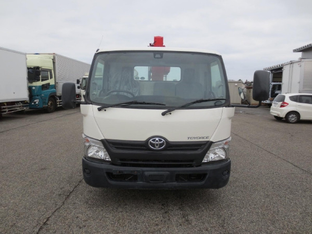 トヨタ トヨエース 小型 平ボディ（クレーン付） TKG-XZU710(100803) 6枚目