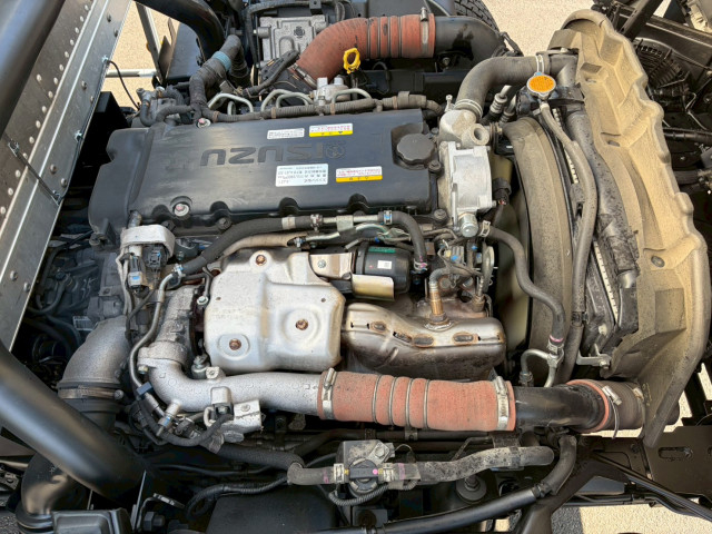 いすゞ エルフ 小型 バン 2RG-NPR88N(100802) 34枚目