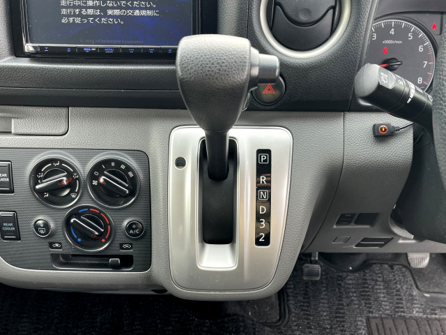 日産自動車 キャラバン 小型 バス CBA-KS2E26(100804) 20枚目