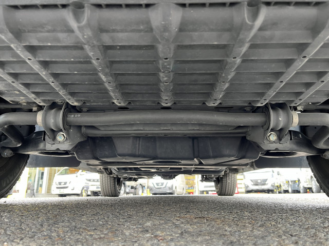 日産自動車 キャラバン 小型 バス CBA-KS2E26(100804) 34枚目