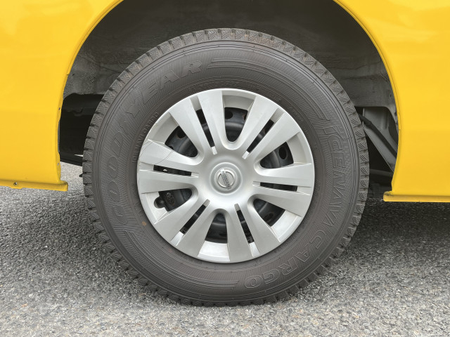 日産自動車 キャラバン 小型 バス CBA-KS2E26(100804) 41枚目