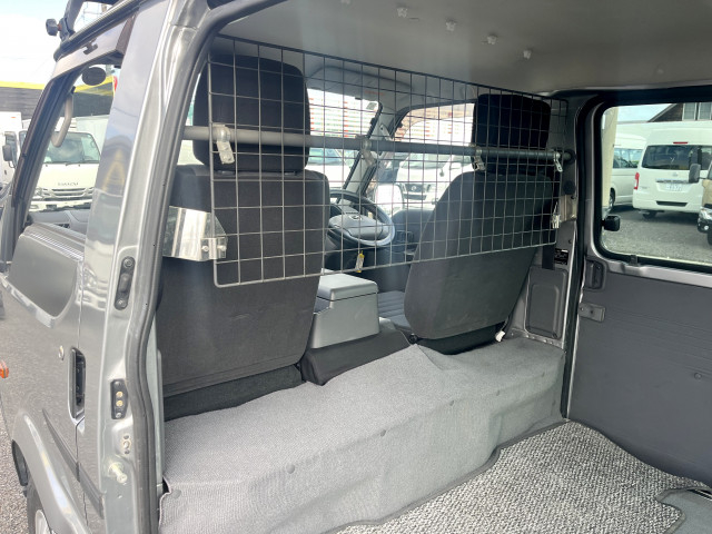 マツダ ボンゴ 小型 バン DBF-SLP2M(100806) 11枚目