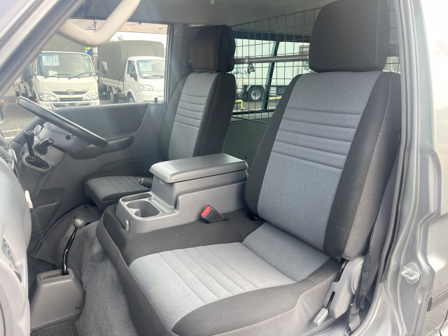 マツダ ボンゴ 小型 バン DBF-SLP2M(100806) 18枚目