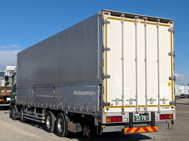 いすゞ ギガ 大型 ウィング 2PG-CYJ77C(100808) 3枚目