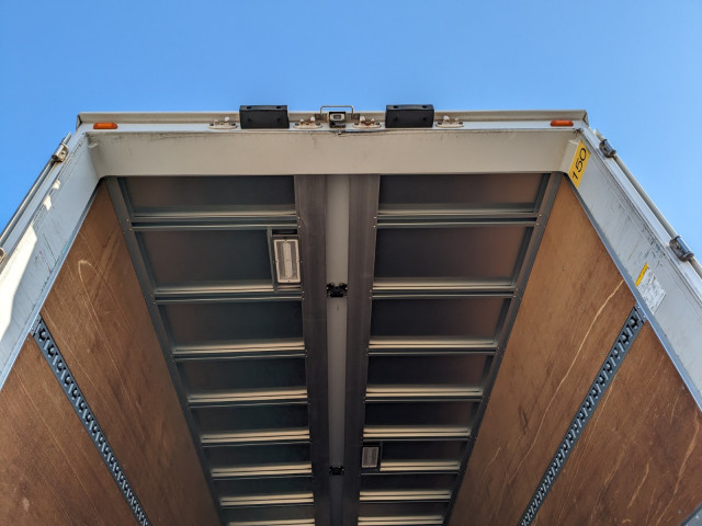 UDトラックス（日産） クオン 大型 ウィング 2PG-CG5CA(100809) 10枚目