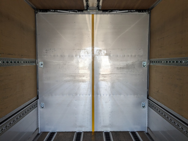 いすゞ ギガ 大型 ウィング 2PG-CYJ77C(100808) 14枚目