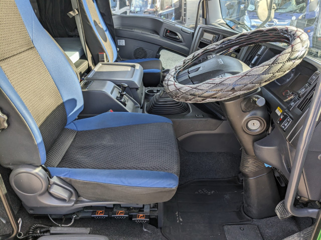 いすゞ ギガ 大型 ウィング 2PG-CYJ77C(100808) 37枚目