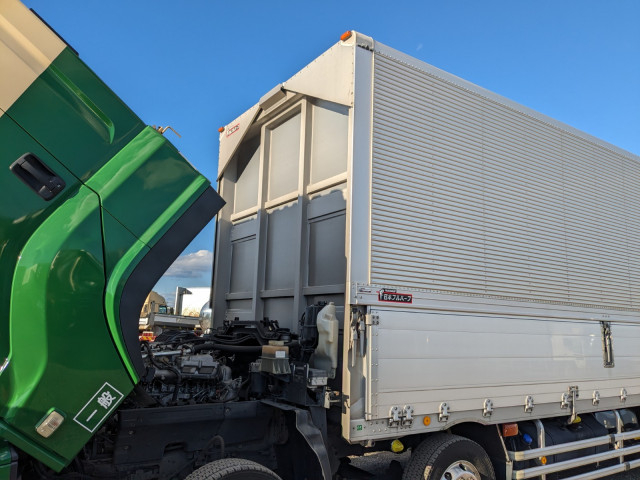 いすゞ ギガ 大型 ウィング 2PG-CYJ77C(100808) 45枚目