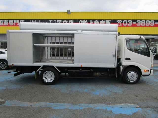 日野 デュトロ 小型 バン TPG-XZU655M(100810) 11枚目