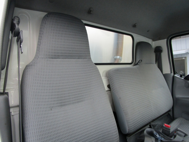 日野 デュトロ 小型 バン TPG-XZU655M(100810) 35枚目