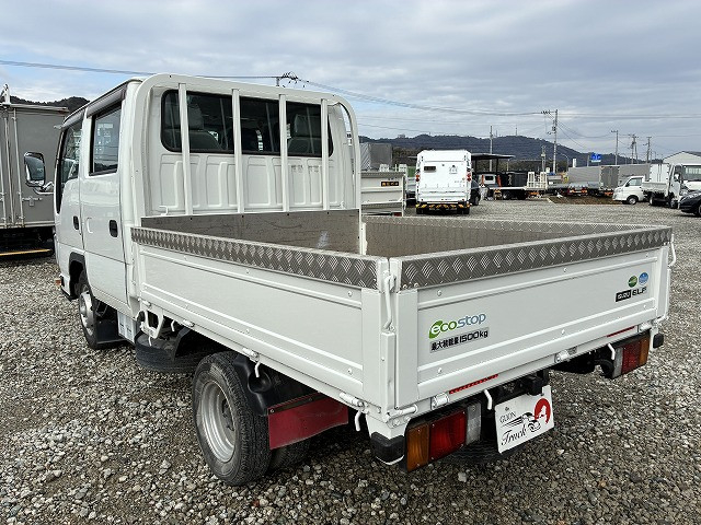 いすゞ エルフ 小型 Wキャブ TRG-NHR85A(100812) 6枚目