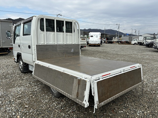 いすゞ エルフ 小型 Wキャブ TRG-NHR85A(100812) 13枚目