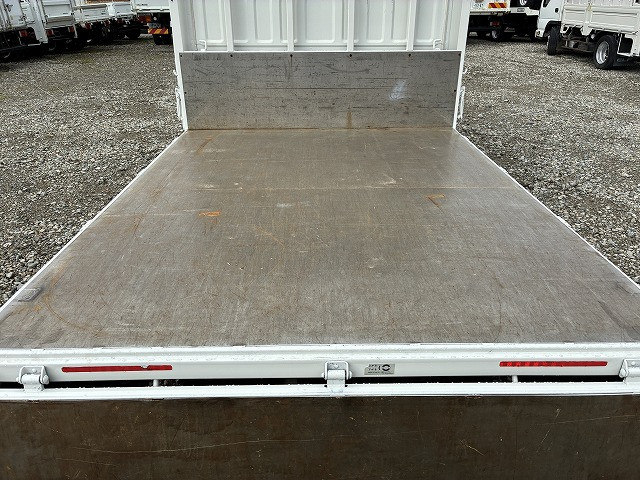 いすゞ エルフ 小型 Wキャブ TRG-NHR85A(100812) 29枚目