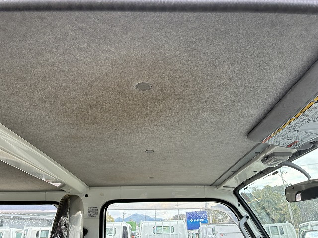 いすゞ エルフ 小型 Wキャブ TRG-NHR85A(100812) 31枚目