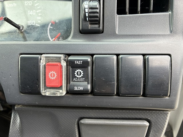 いすゞ エルフ 小型 Wキャブ TRG-NHR85A(100812) 39枚目