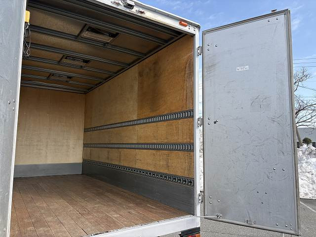 日野 デュトロ 小型 バン TKG-XZU695M(100828) 12枚目