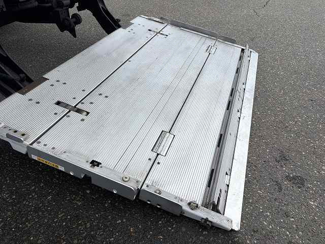 日野 デュトロ 小型 バン TKG-XZU695M(100828) 14枚目