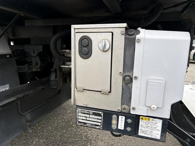 日野 デュトロ 小型 バン TKG-XZU695M(100828) 19枚目