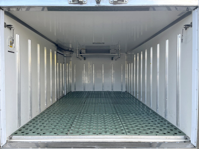 マツダ タイタン 小型 冷蔵冷凍バン TRG-LHR85AN(100829) 8枚目