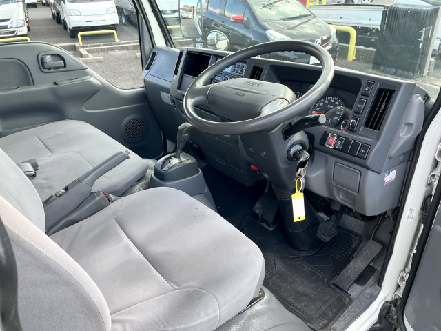 マツダ タイタン 小型 冷蔵冷凍バン TRG-LHR85AN(100829) 18枚目