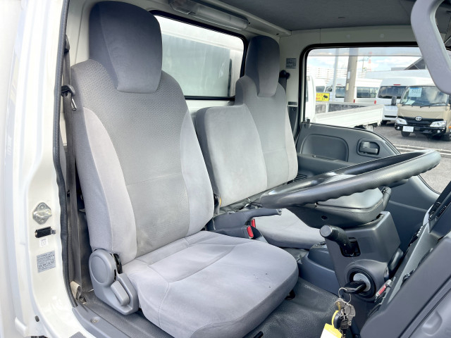 マツダ タイタン 小型 冷蔵冷凍バン TRG-LHR85AN(100829) 19枚目