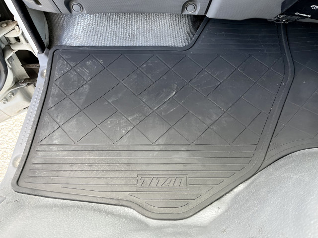 マツダ タイタン 小型 冷蔵冷凍バン TRG-LHR85AN(100829) 34枚目